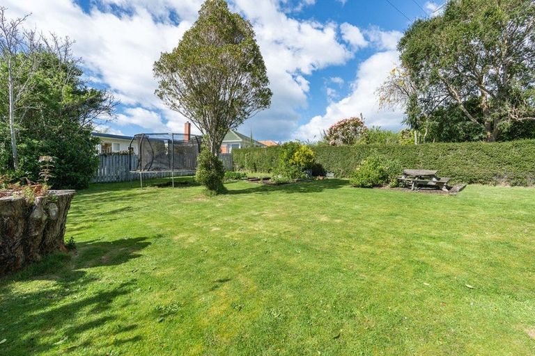 Photo of property in 130 Centennial Avenue, Helensburgh, Dunedin, 9010