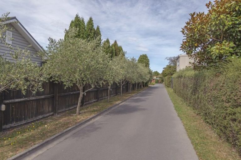 Photo of property in 111b Hamilton Avenue, Ilam, Christchurch, 8041