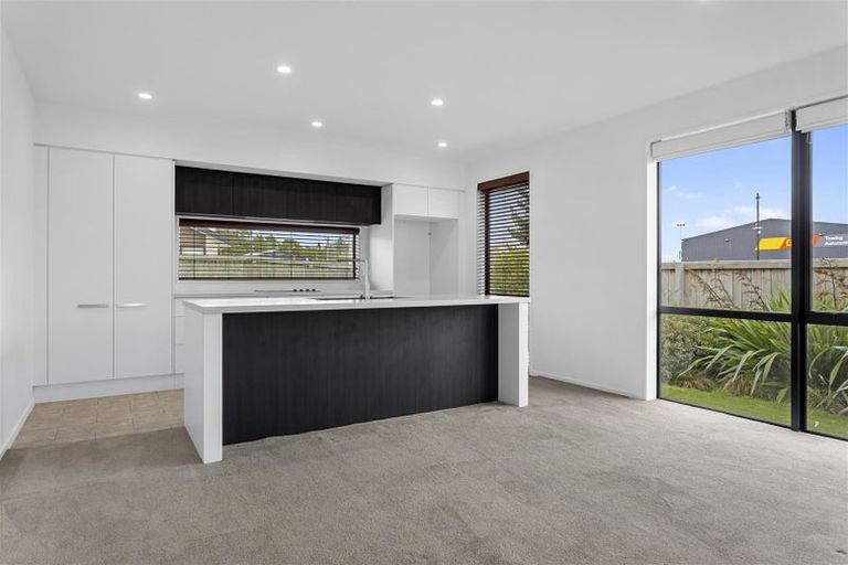 Photo of property in 10 Coprosma Road, Wigram, Christchurch, 8025