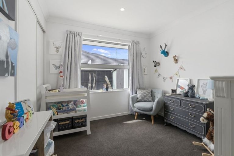 Photo of property in 25 Elizabeth Allen Drive, West Melton, 7618