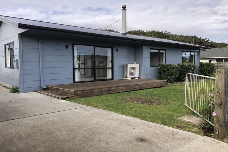 Photo of property in 40 Scott Avenue, Otaki Beach, Otaki, 5512