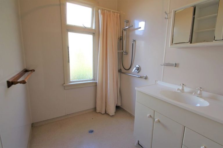 Photo of property in 104 Hokonui Drive, Gore, 9710