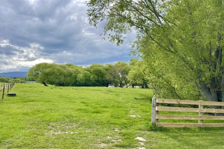 Photo of property in 88 Maytown Road, Waimate, 7978