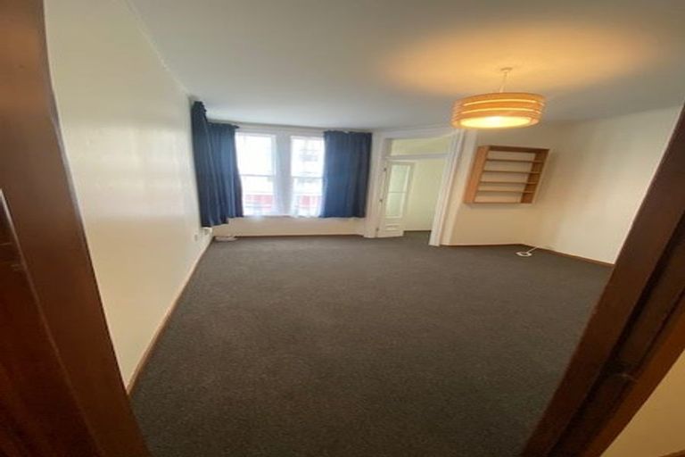 Photo of property in 1/27 Brougham Street, Mount Victoria, Wellington, 6011