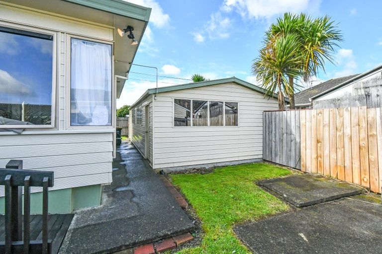 Photo of property in 47 Scott Road, Papakura, 2110