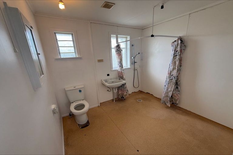 Photo of property in 452 Heads Road, Castlecliff, Whanganui, 4501