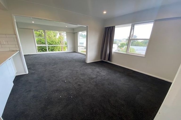 Photo of property in 26 Middleton Road, Johnsonville, Wellington, 6037