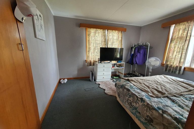 Photo of property in 23 Fraser Street, Waikiwi, Invercargill, 9810