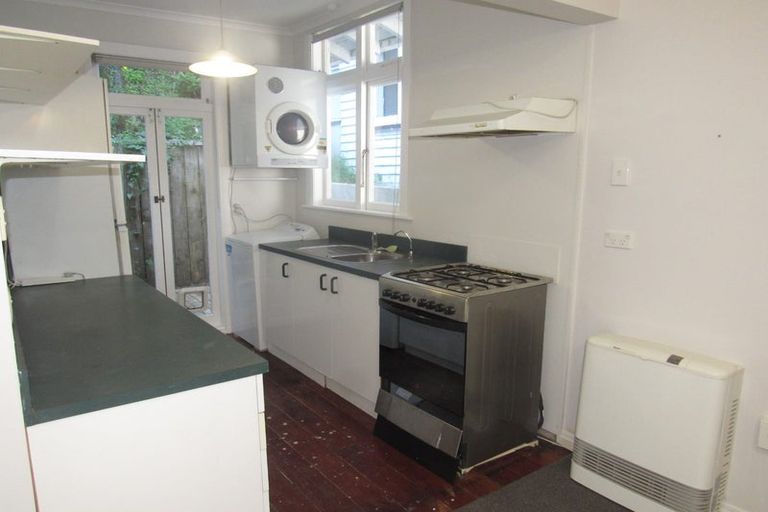 Photo of property in 47 Adams Terrace, Aro Valley, Wellington, 6021