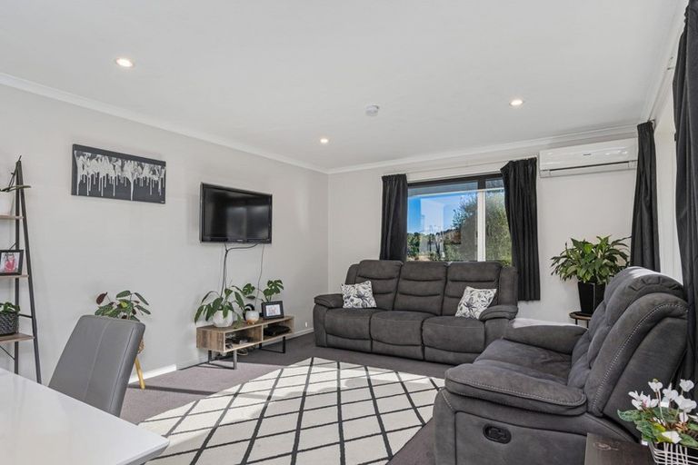 Photo of property in 14b Dunton Drive, Welcome Bay, Tauranga, 3112