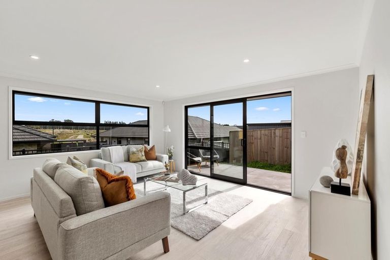 Photo of property in 25 Te Paea Avenue, Karaka, 2124