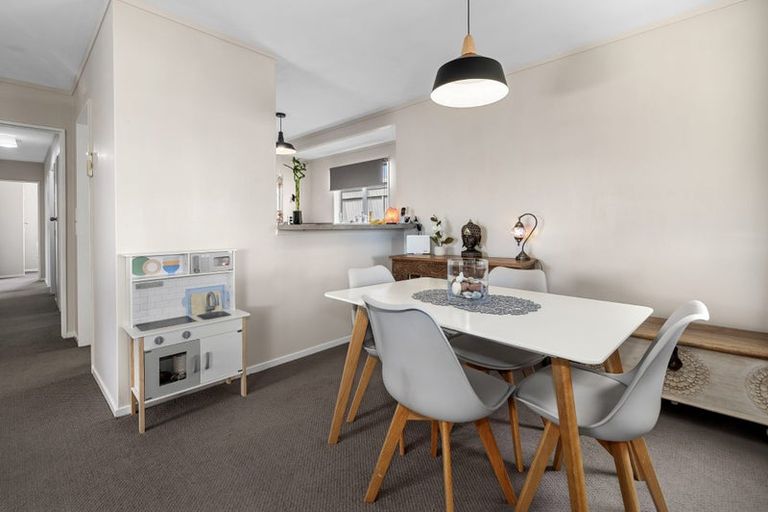 Photo of property in 2a Redmond Street, Judea, Tauranga, 3110