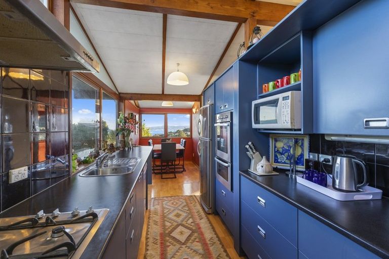 Photo of property in 117 Dowse Drive, Maungaraki, Lower Hutt, 5010