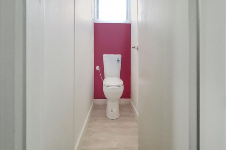 Photo of property in 37 Princess Street, Marton, 4710