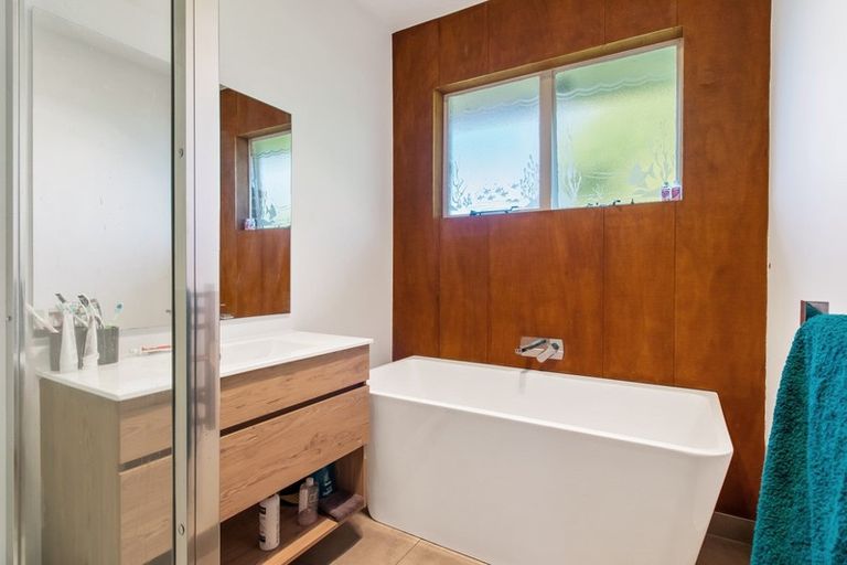 Photo of property in 72 Shearman Street, Waimate, 7924