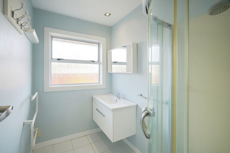 Photo of property in 2 Cradock Street, South New Brighton, Christchurch, 8062