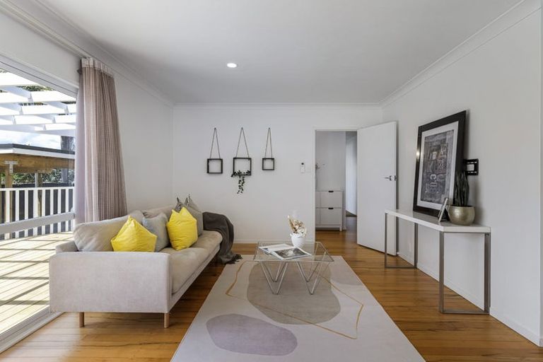 Photo of property in 7b Anne Road, Hillcrest, Auckland, 0627