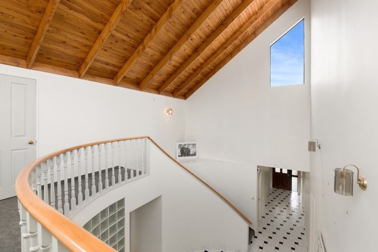 Photo of property in 17 Easton Way, Levin, 5510