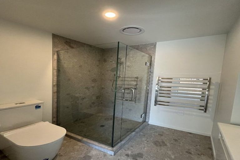 Photo of property in 1/10 Pascoe Avenue, Paremata, Porirua, 5026