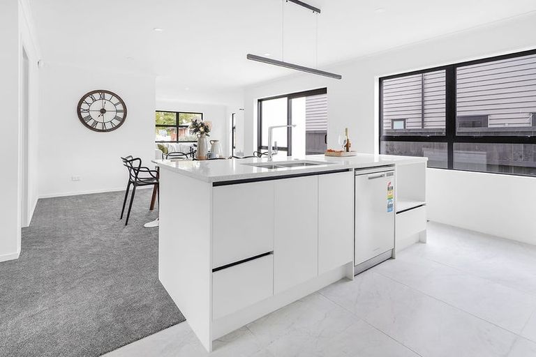 Photo of property in 5 Oku Close, Hillcrest, Hamilton, 3216