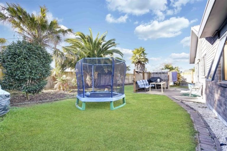 Photo of property in 27 Newfield Drive, Fairview Downs, Hamilton, 3214