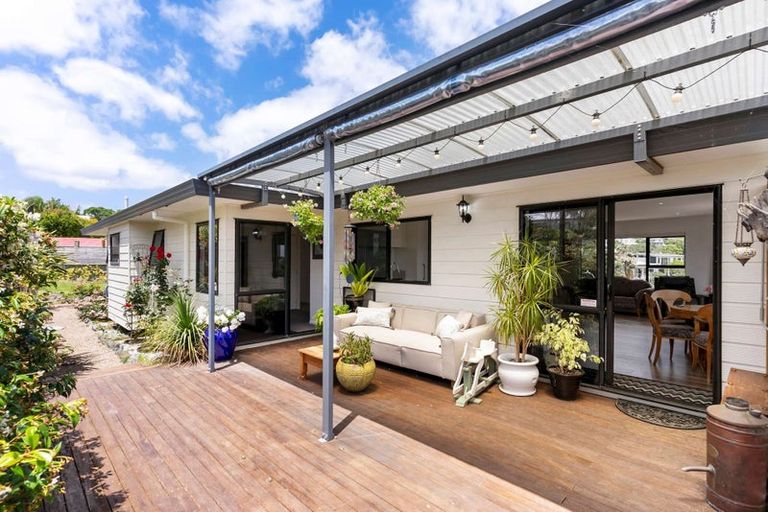 Photo of property in 30 Gerontius Lane, Snells Beach, 0920