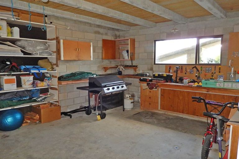 Photo of property in 8 Argyle Street, Weston, Oamaru, 9401