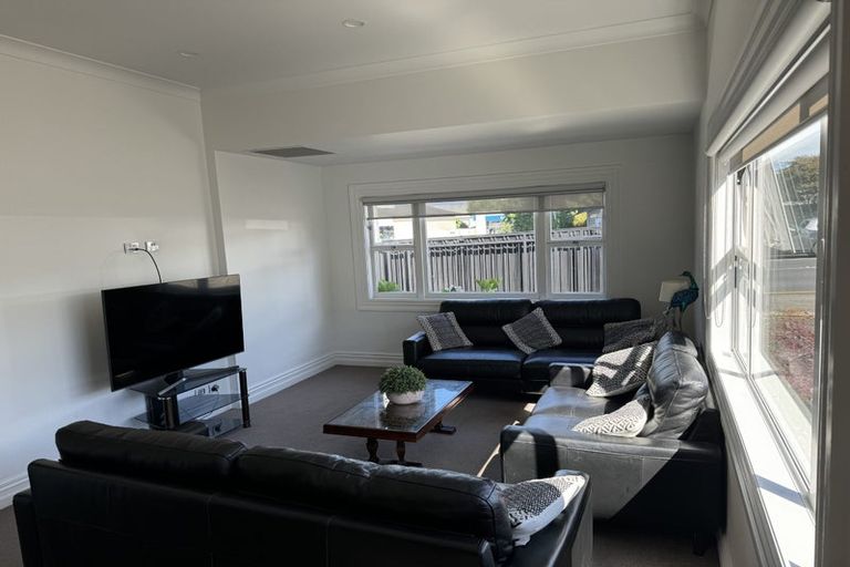 Photo of property in 57 Green Lane East, Remuera, Auckland, 1050