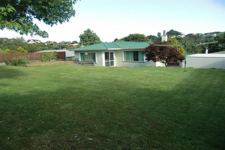 Photo of property in 6 Hillside Crescent, Westown, New Plymouth, 4310