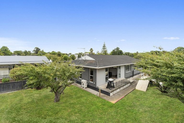 Photo of property in 395 Main Road, Huapai, Kumeu, 0810