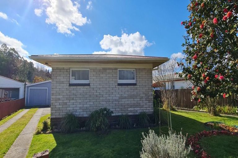 Photo of property in 11 Holyoake Crescent, Kawerau, 3127