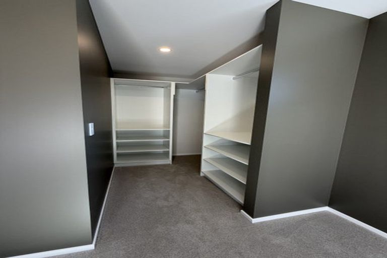 Photo of property in 52 Wairau Road, Oakura, 4314