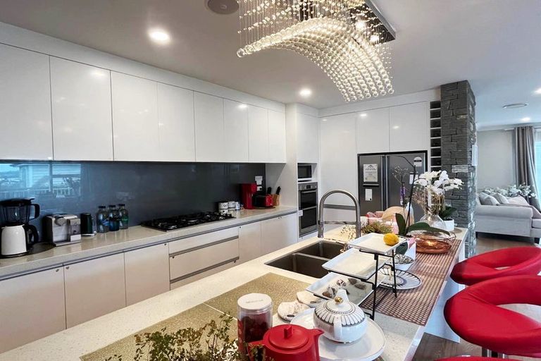 Photo of property in 16 Gumdigger Rise, Silverdale, 0932