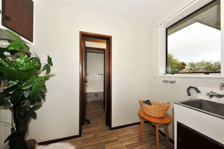 Photo of property in 12 Dalrye Place, Ilam, Christchurch, 8041