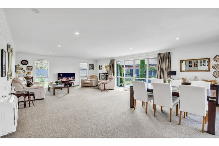 Photo of property in 14 Aspen Street, Rangiora, 7400