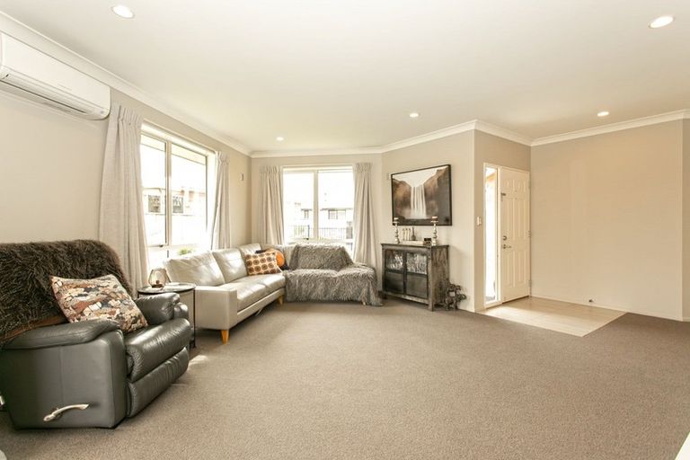 Photo of property in 6 Halston Close, Huntingdon, Ashburton, 7774