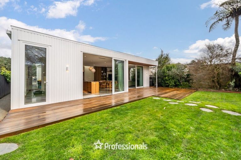 Photo of property in 32 Stellin Street, Boulcott, Lower Hutt, 5011