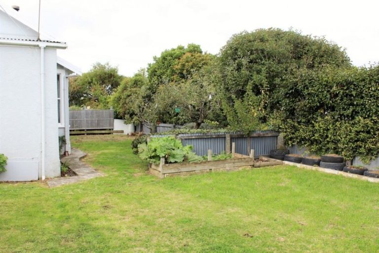 Photo of property in 25 Ruahine Street, Dannevirke, 4930