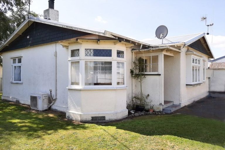 Photo of property in 10 Arthur Street, Pahiatua, 4910