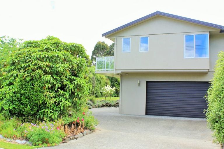 Photo of property in 35 View Street, Manapouri, 9679