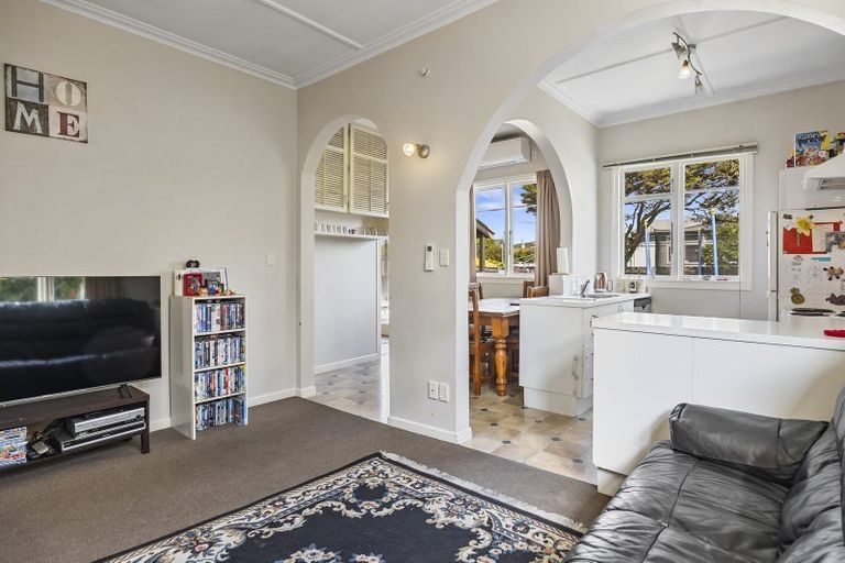 Photo of property in 61 Kirkcaldy Street, South Dunedin, Dunedin, 9012