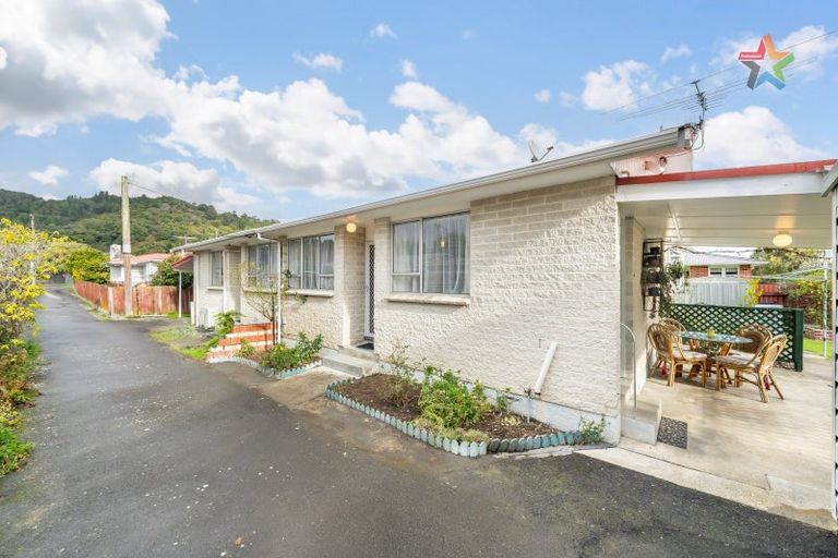 Photo of property in 66a Seddon Street, Wallaceville, Upper Hutt, 5018