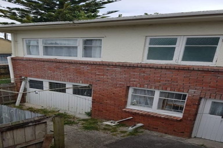 Photo of property in 5b Nile Road, Kelston, Auckland, 0602