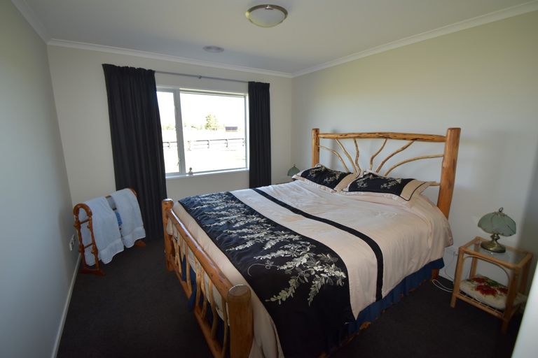 Photo of property in 4 The Drive, Twizel, 7999