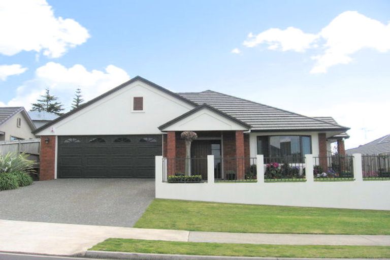 Photo of property in 19 Bodiam Place, Bethlehem, Tauranga, 3110