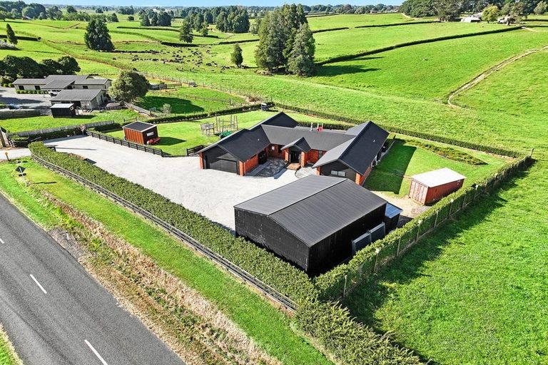 Photo of property in 2/26 Burwood Road, Burwood, Christchurch, 8083