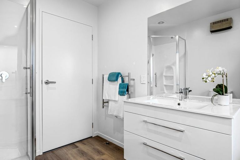 Photo of property in 17 Ned Place, Halswell, Christchurch, 8025