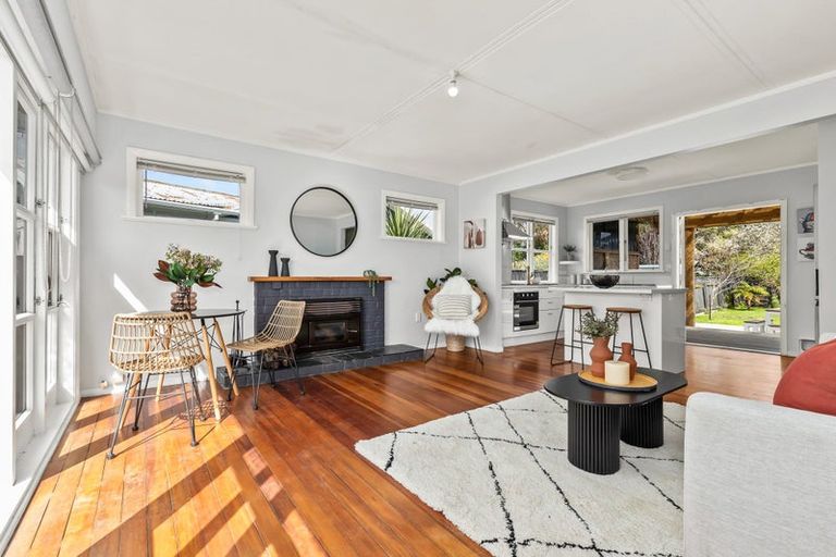 Photo of property in 2 Coleman Street, Paraparaumu, 5032