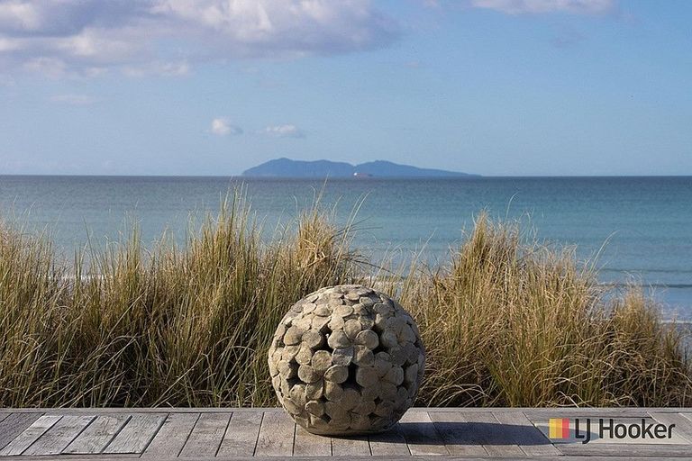 Photo of property in 59 Broadway Road, Waihi Beach, 3611