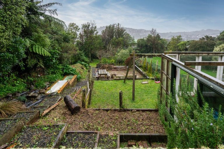 Photo of property in 25 Prospect Terrace, Johnsonville, Wellington, 6037